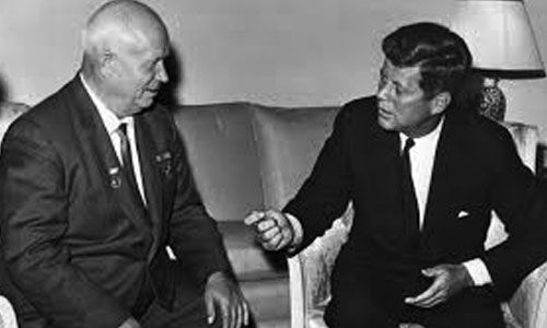 US president talking with USSR. 